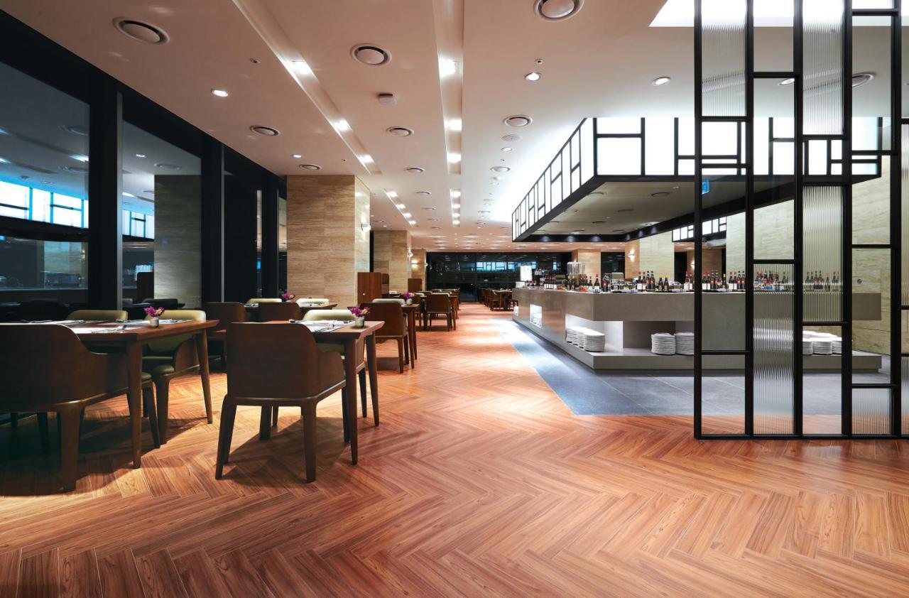 Jeongseon Intoraon Hotel Exteriör bild