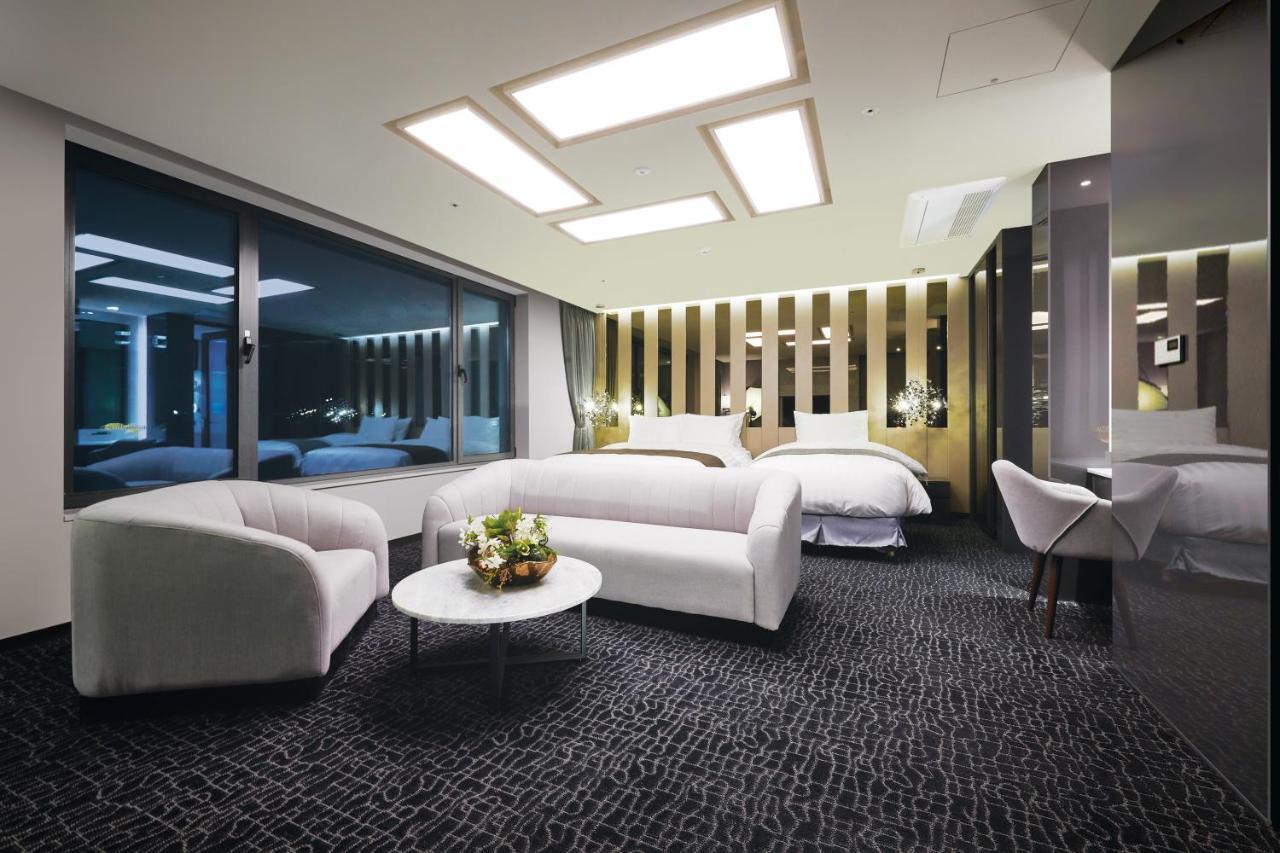 Jeongseon Intoraon Hotel Exteriör bild